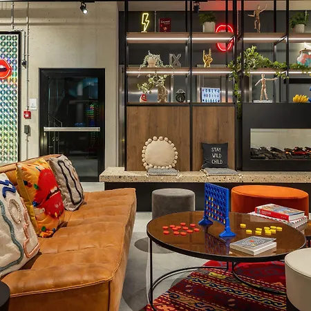 Moxy 3* Simmern (Rhein-Hunsruck-Kreis)